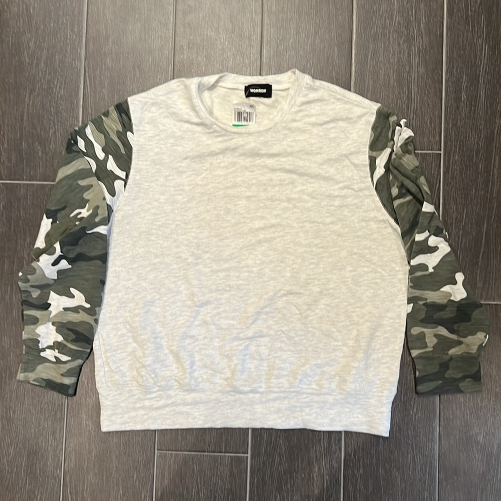 NWT Monrow Grey and Camo Set, Shorts and Long Sleeve Shirt - Picture 2 of 8